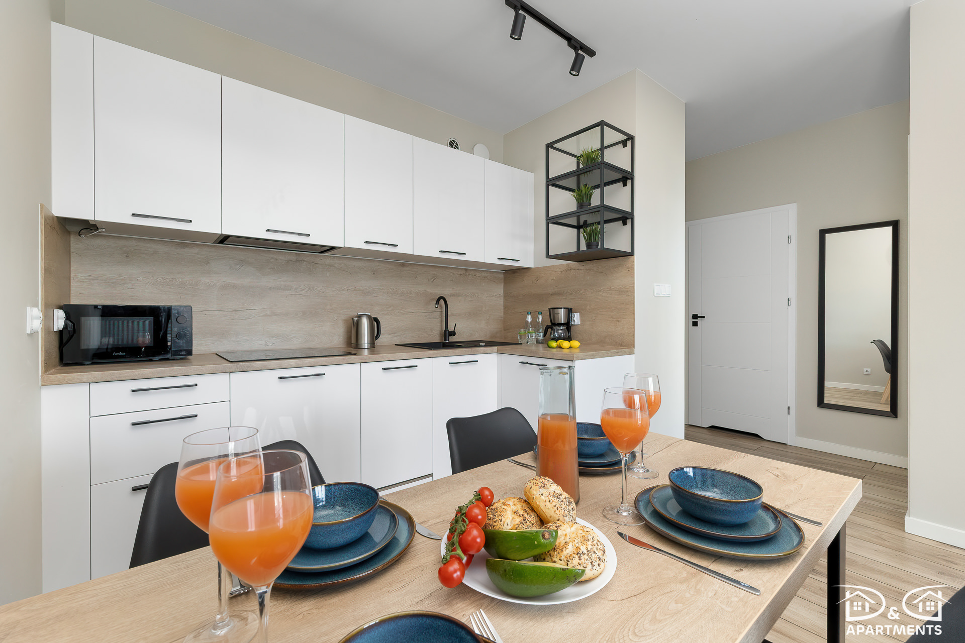 Kuchnia i jadalnia apartamentu Dziwnów Spadochroniarzy Polskich 8